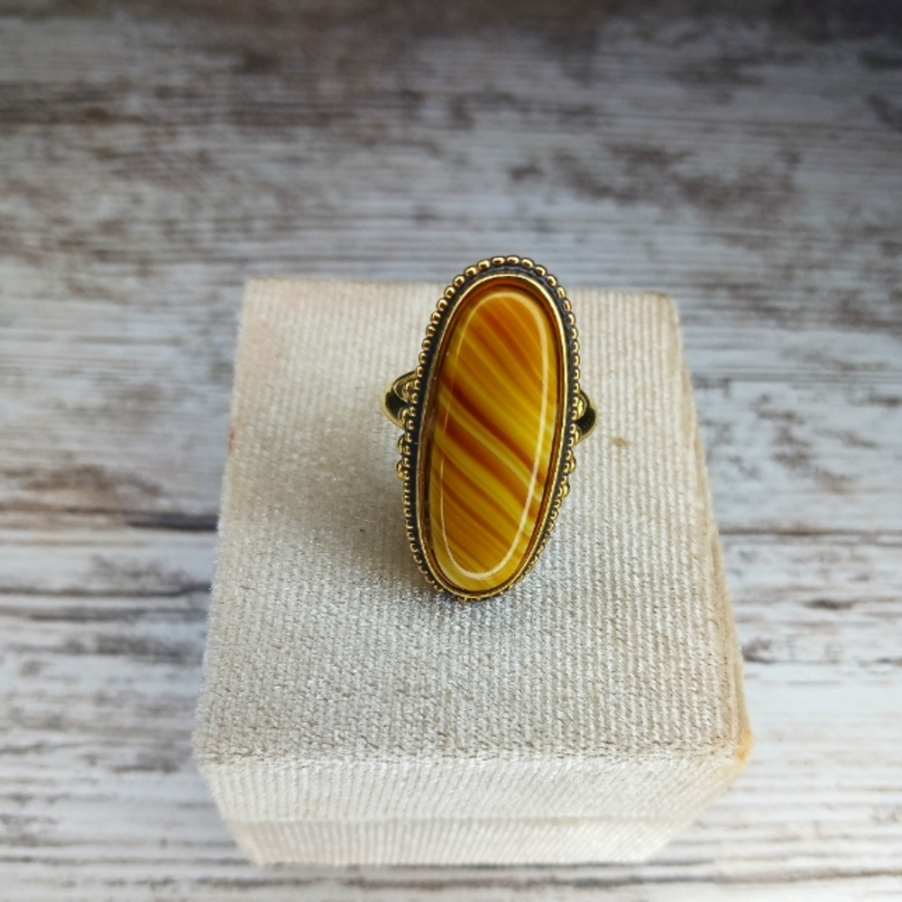 Vintage Avon Ring